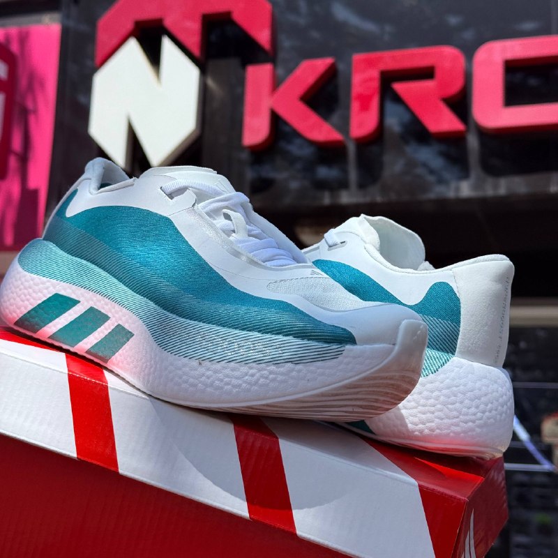 Adidas Hyper Boost Edge — Размеры 40–45
