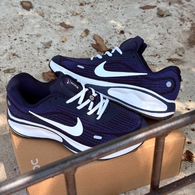 Nike Journey Run — Размеры 41–45